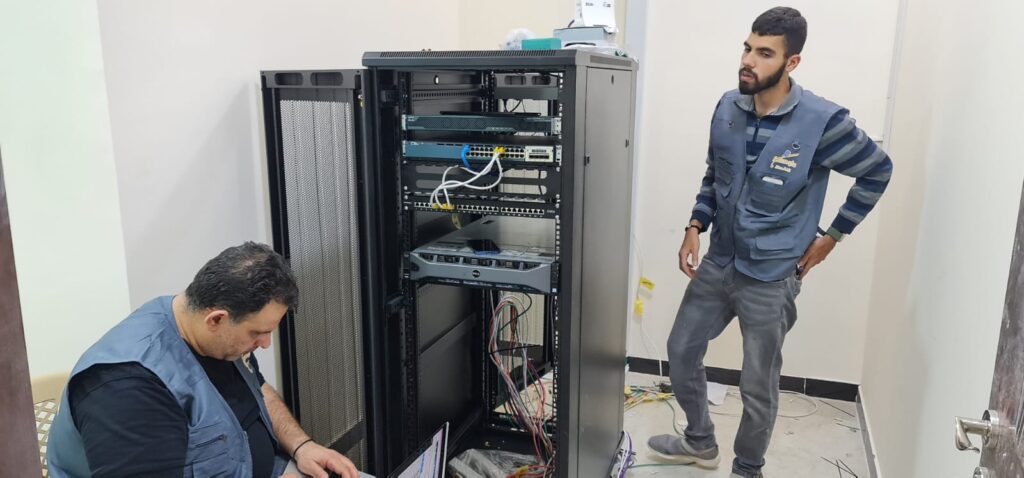 تجهيز مركز بيانات